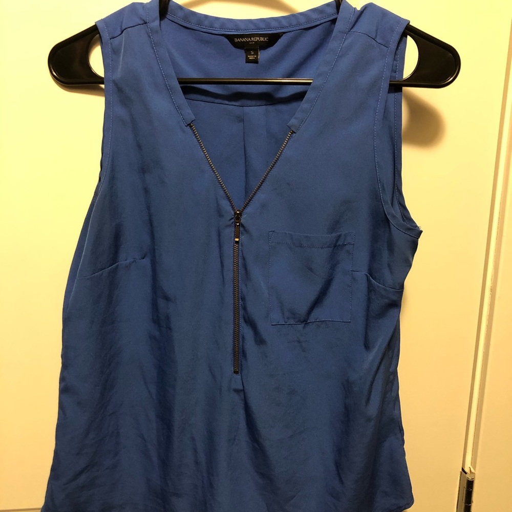 Banana Republic top SALE TODAY ONLY